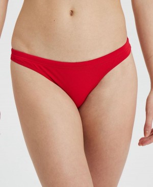 Arena Team Solid Bikinihose Rot | FJJ27V-916